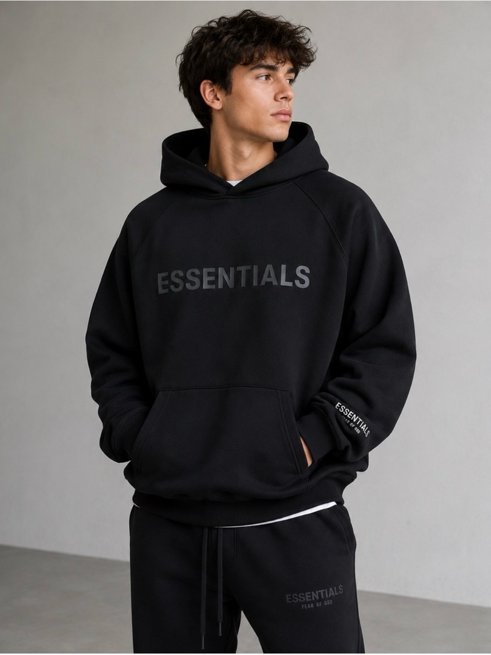 Fear of God ESSENTIALS Pullover Hoodie – Black – XL